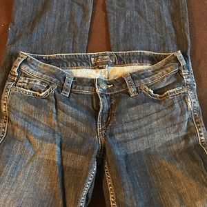 Silver Jeans 30x35